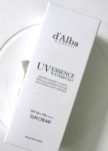 D'Alba Piedmont UV Essence Sun Cream