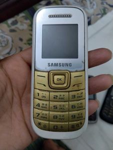 Samsung Duos &amp; Basic Phone Bundle