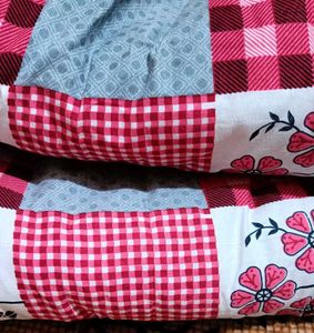 Beautiful Red Grey' AC' Comforter❤️🩶