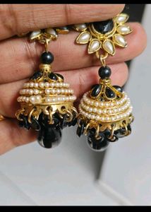 Elegant Black Jhumka Earrings