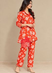 Chic Floral Print Kurta Set