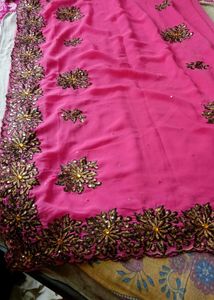 Chiffon Georgette Saree With Tailor Made Blouse.
