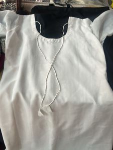 Elegant White &amp; Gold Embroidered Kurta