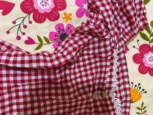 Red Gingham Puff Sleeve Top💗🌟🌸