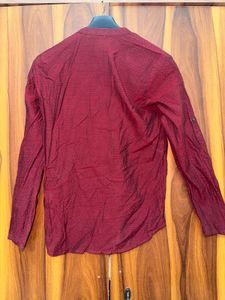 Maroon Textured Kurta | Size small