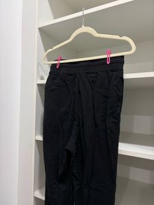 H&amp;M Women’s Jogger