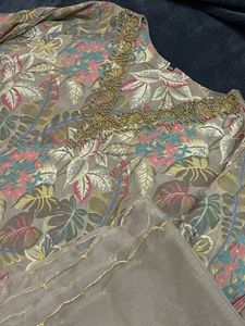 Pretty Salwar Set.