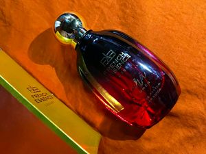 French essence aura Women perfume