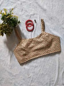 Sparkling Sequin Blouse👜