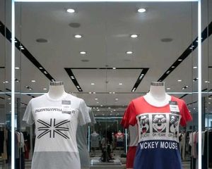 T-Shirt Bundle - Graphic & Mickey Mouse