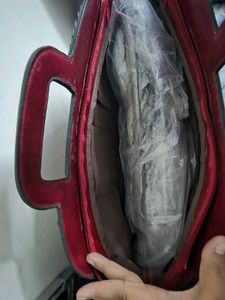 Pure leather: Chic Burgundy Chain Detail Handbag
