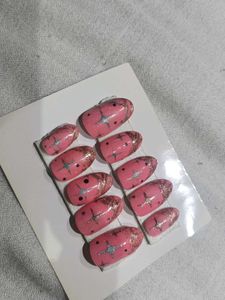 Pink Korean Press-On Nails 💅🏻