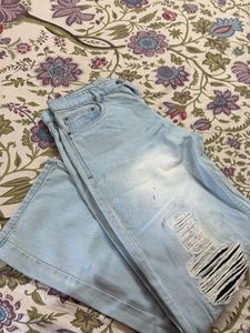 blue rough baggy jean