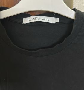 Men’s Calvin Klein Black T-Shirt