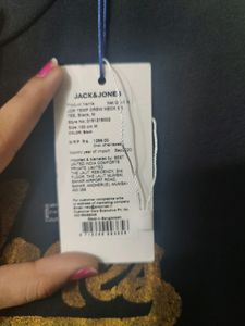 Jack And Jones  Men's Casual Tshirt. New With Tag