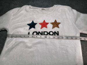 Cozy London Star Sweatshirt