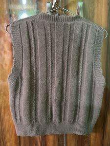 Cute Floral Knit Vest