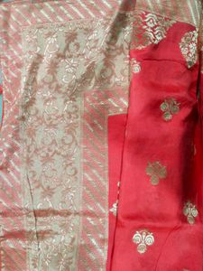 beautiful pink banarasi saree with blouse