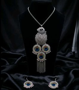 Peacock Inspired Jewellery Set