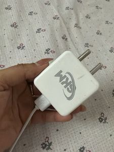 SKM Mobile Charger