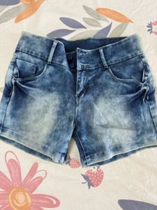 Stylish Acid Wash Denim Shorts
