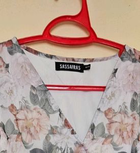 Chic Floral Mini Dress