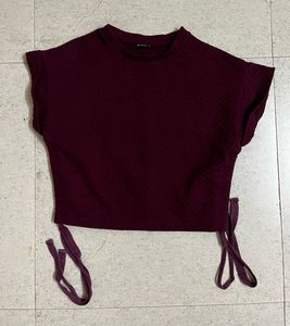Maroon Textured Cropped Top