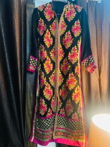 clearance sale🎉Black♥️kurti