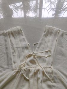 Elegant Off-White Flowy Tunic Top