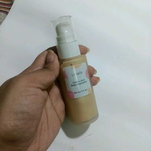 LA MIOR Cosmic Glow Body Highlighter