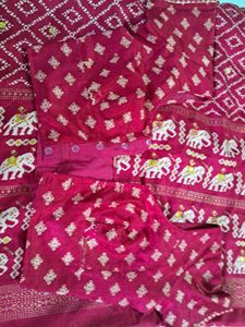 Elegant Pink Ethnic Saree with Blouse