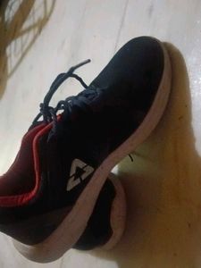 Men's Black Running Shoes