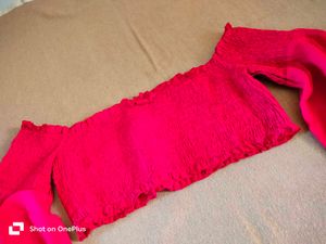 Price Drop ⏬⏬ New Fancy Tube Top 🌹🎀