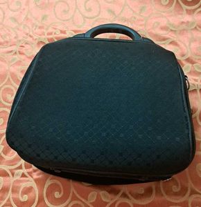 Oriflame Makeup Organizer Bag