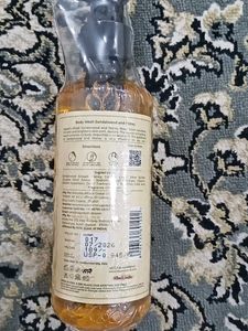 Khadi India Sandalwood &amp; Honey Body Wash