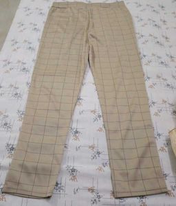 Stylish Beige Check Print Leggings for Women