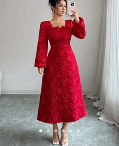 Elegant Red Textured Midi Dress