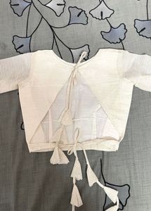 Elegant White backless blouse