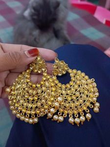 Elegant Gold-toned Jewelry Set