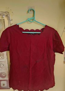 Chic Scalloped Neckline Top