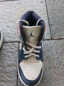 first copyAir Jordan 1 High Top Sneakers