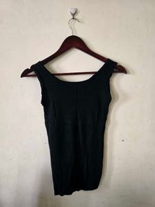 Women's Black Tank Top with Pink Lips