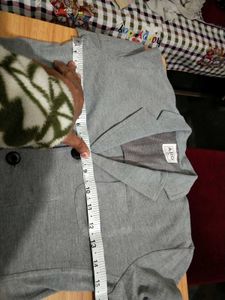 Stylish Gray Blazer