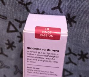 Plum Glossy Glaze Lip Lacquer