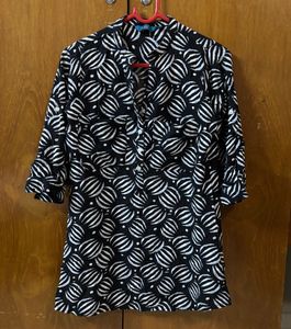Stylish Black & White Printed Kurta