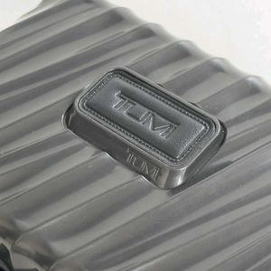 Tumi Travel Toiletry Bag &amp; Acqua di Parma Set