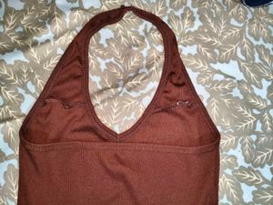 Halter neck top