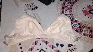 Comfortable non padded and backless bra.