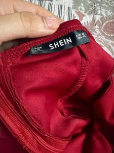 Red bodycon dress