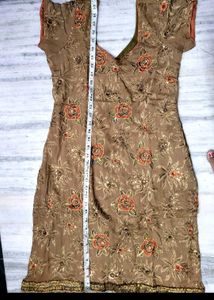 Festive Ethnic Elegant Embroidered Kurta &amp; Dupatta
